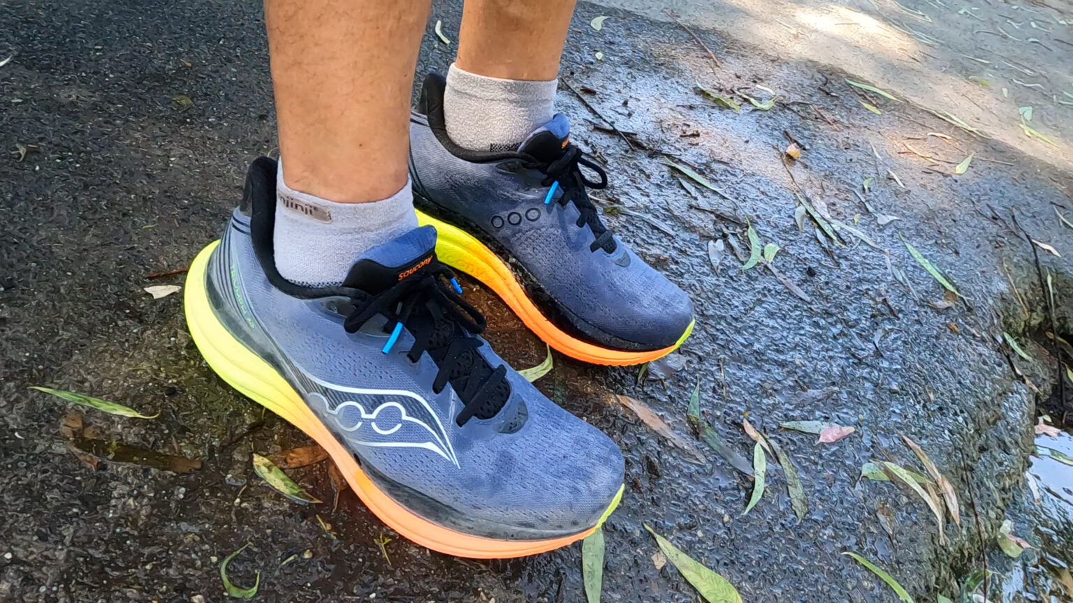 Saucony